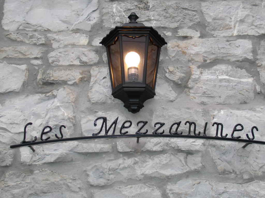 Hotel Les Mezzanines Hastière-Lavaux Exterior foto