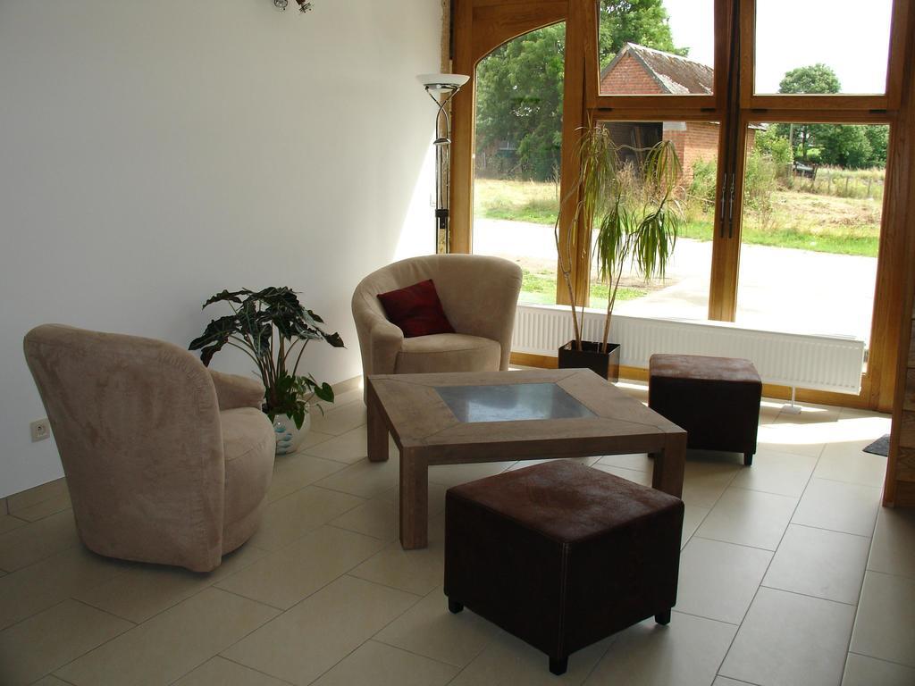 Hotel Les Mezzanines Hastière-Lavaux Zimmer foto